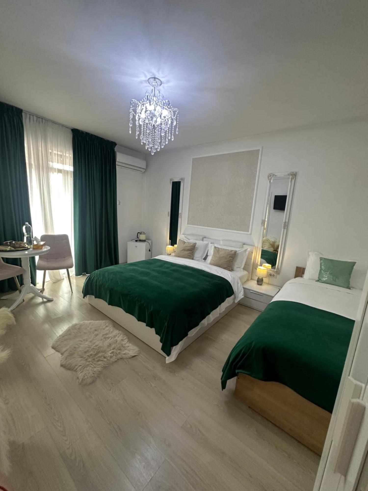 Vila Zoe Bucharestairport&Therme&Parking Otopeni Exterior photo